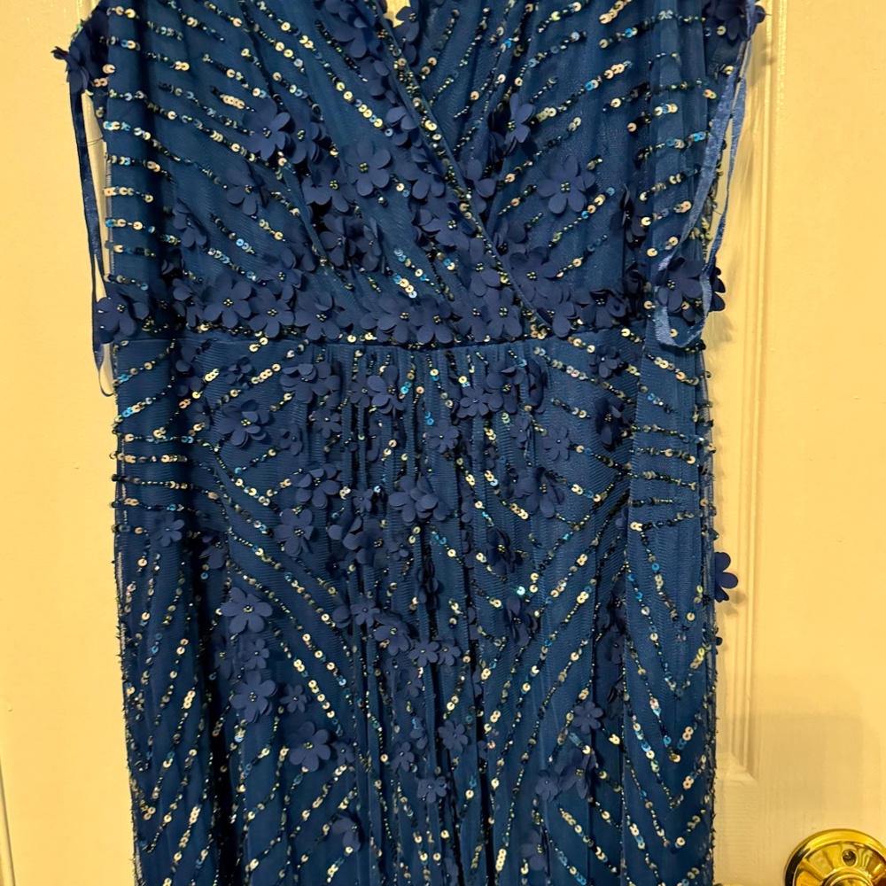 Gorgeous Evening Gown! - image 3